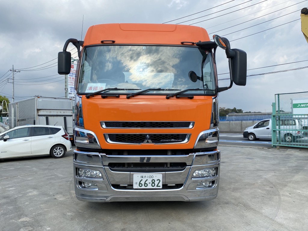 神奈川の中古トラック 重機の販売と買い取り レンタカー 神奈川の中古トラック 重機の販売と買い取り レンタカー