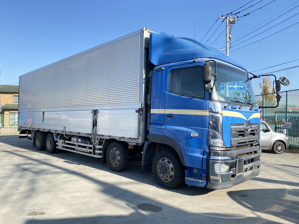 神奈川の中古トラック 重機の販売と買い取り レンタカー 神奈川の中古トラック 重機の販売と買い取り レンタカー