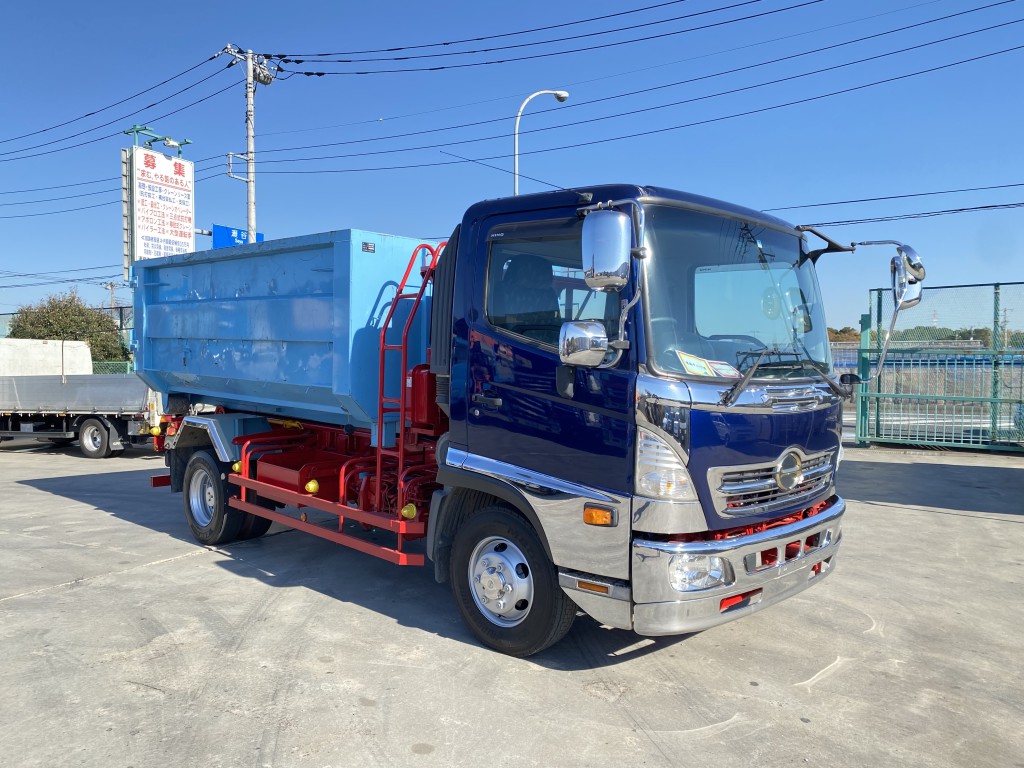 神奈川の中古トラック 重機の販売と買い取り レンタカー 神奈川の中古トラック 重機の販売と買い取り レンタカー